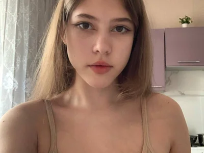 IdaJonesy on StripChat