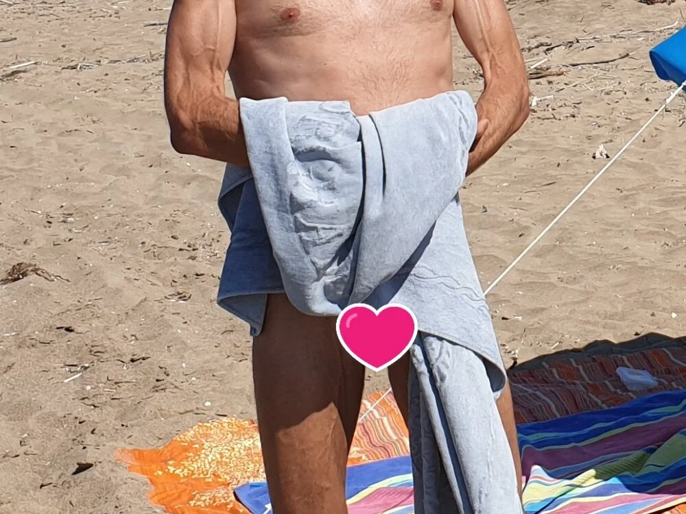 fftoyhole Offline XXX Chat