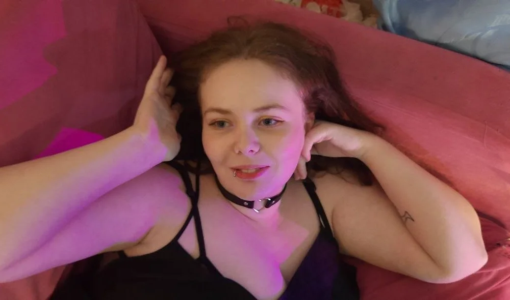 Crystal_Maeve_'s Offline Chat Room