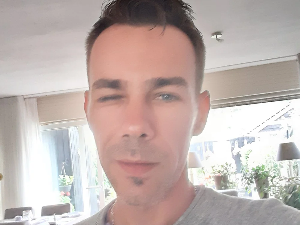 Offline XXX chat modela Plasure4you
