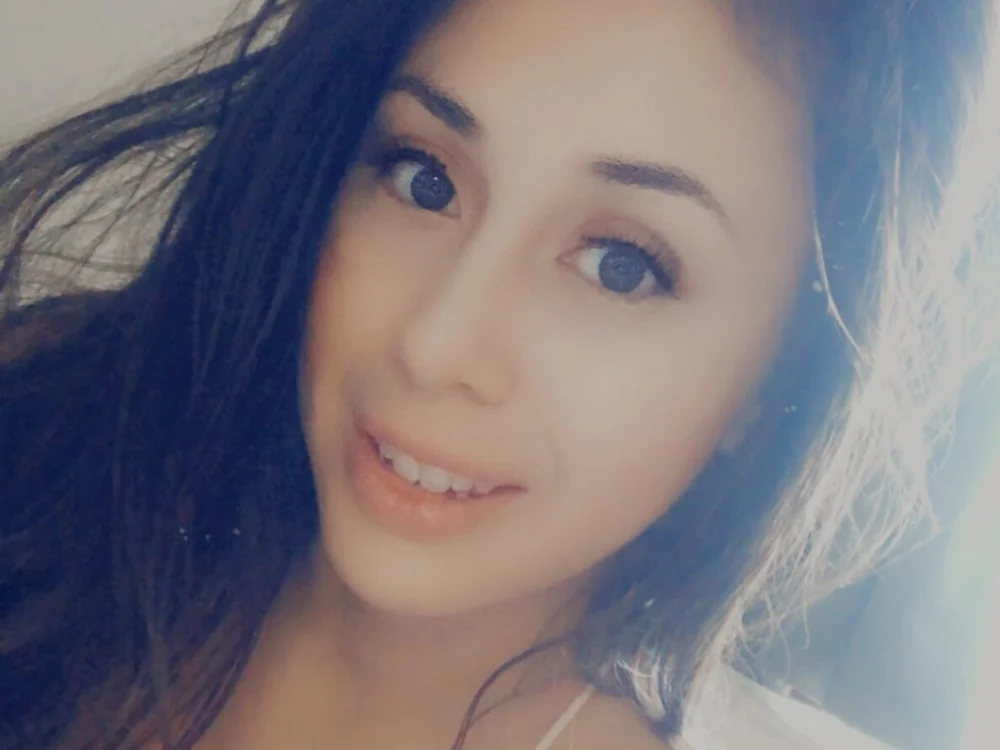 nicejewishgirl's Offline XXX Chat