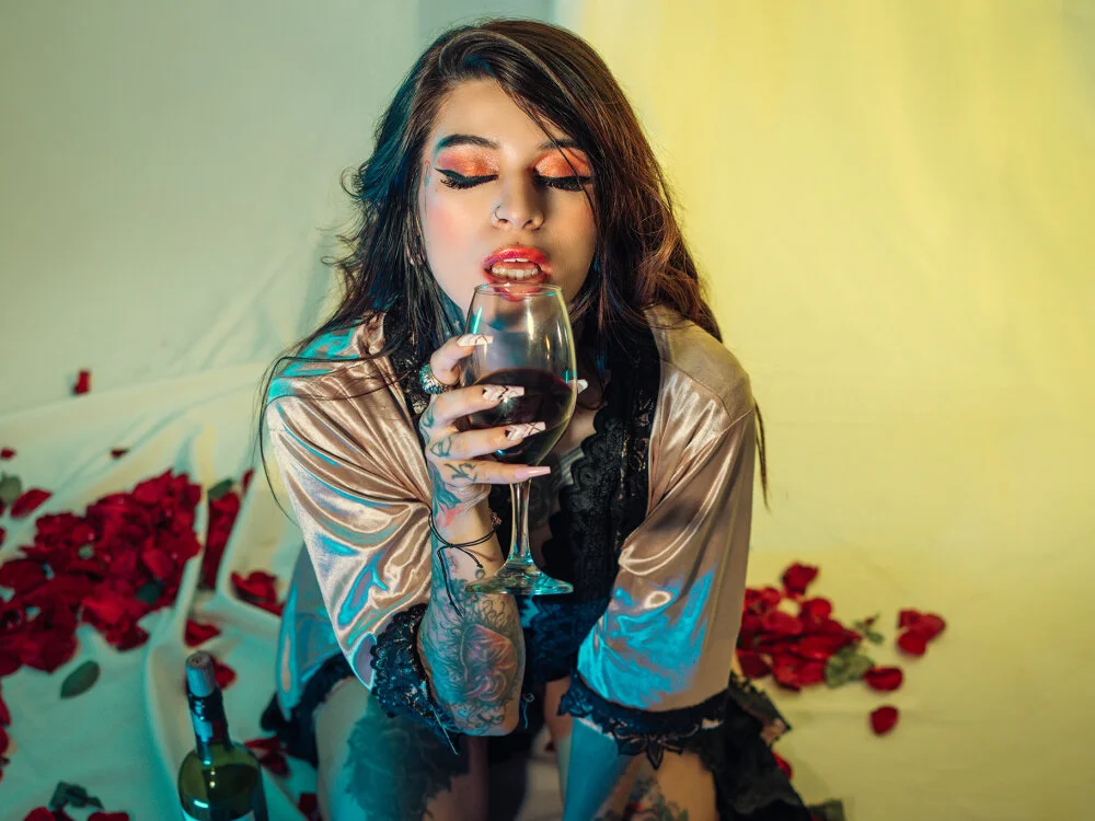 Maddissonlove's Offline XXX Chat