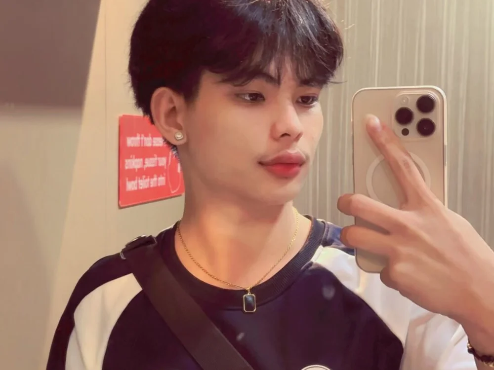 urhotasianboy offline chatrum