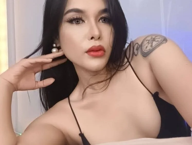 LahLahBellen Offline XXX chat