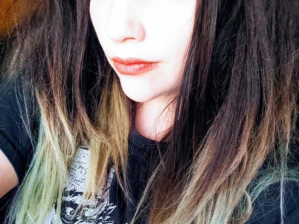 LilithMorningstar's Offline Chat Room