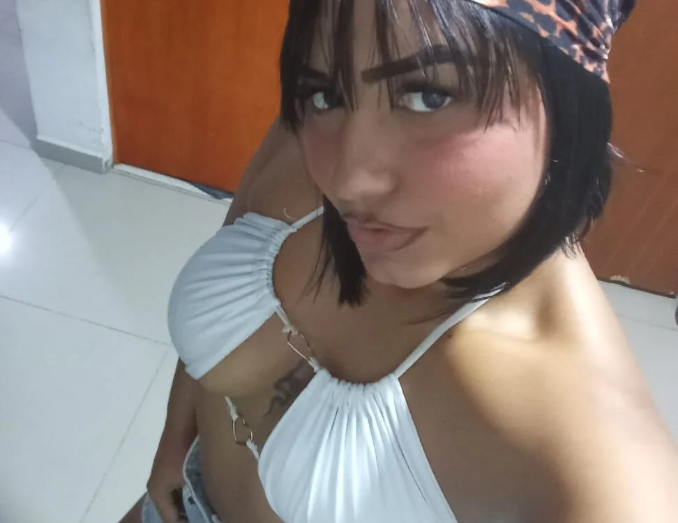 CALELITA01's Offline XXX Chat