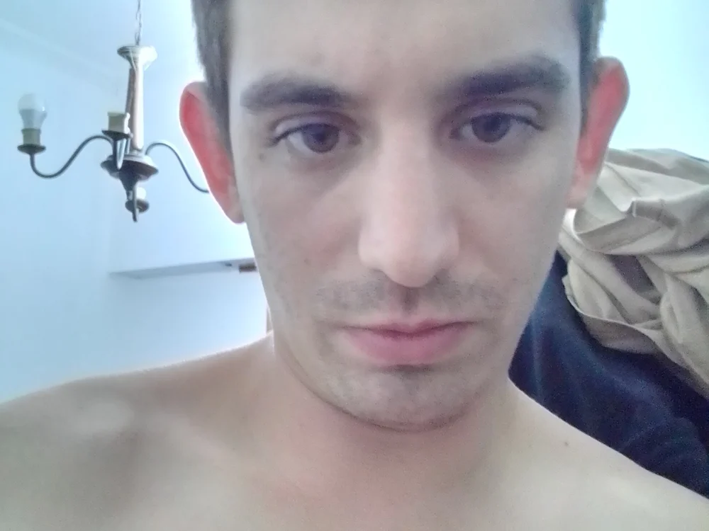 distraido22's Offline Chat Room