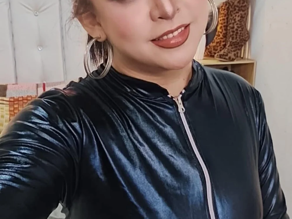 XxChampagnexX offline chatrum