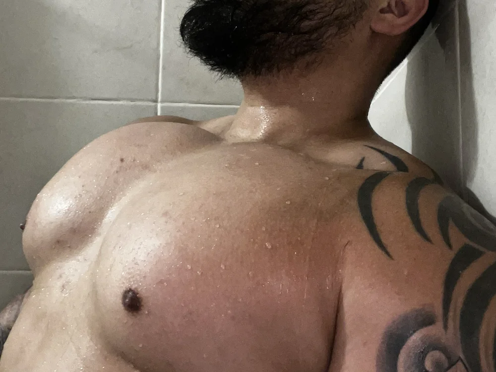 DaddyMarkus26's Offline XXX Chat