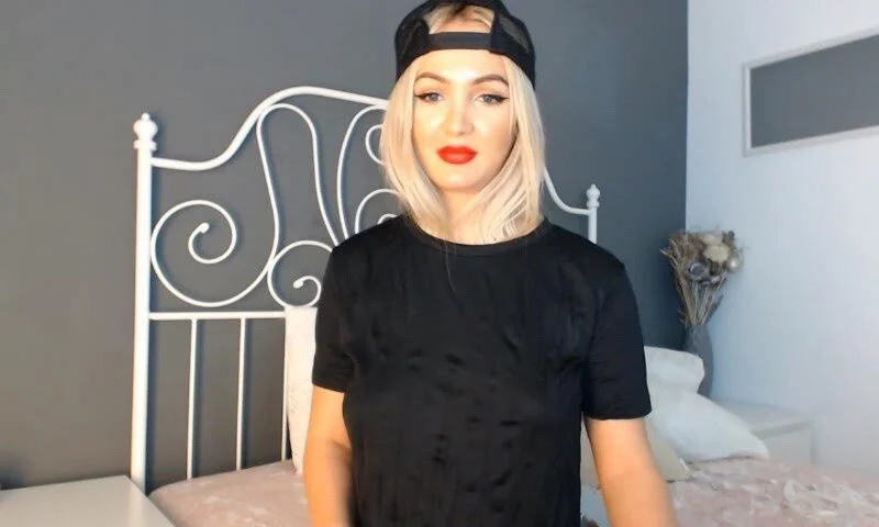 Marsha_lala's Offline XXX Chat