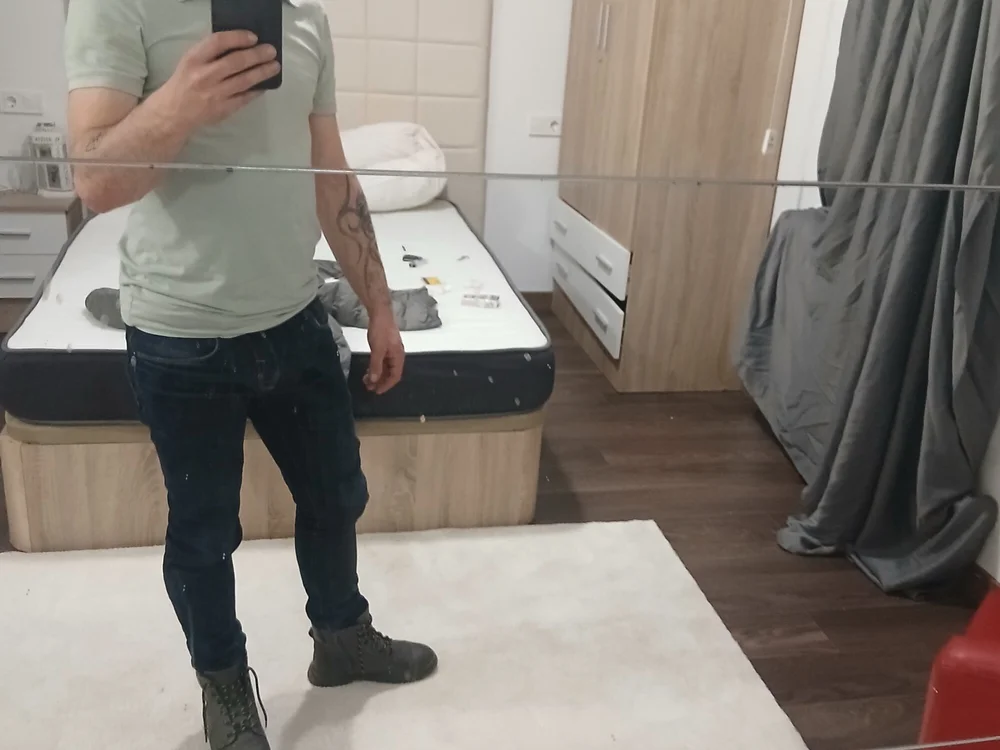 Ivo1980n Offline XXX chat