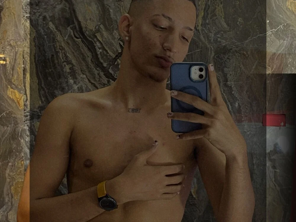 Richard27_のオフラインXXXチャット