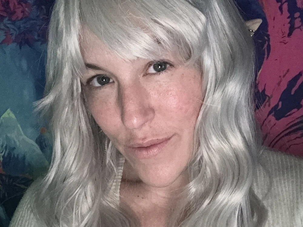 NaughtyNymph1995's Offline Chat Room