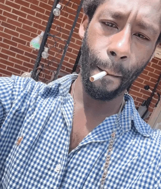 Offline XXX chat modela MeatEatBuffetNc