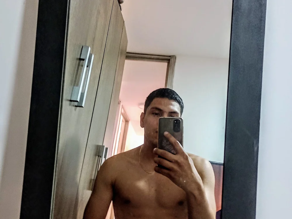 ห้องแชทออฟไลน์ของ DonPirobo6969