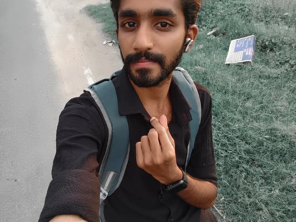 Cutegirl_love cam model