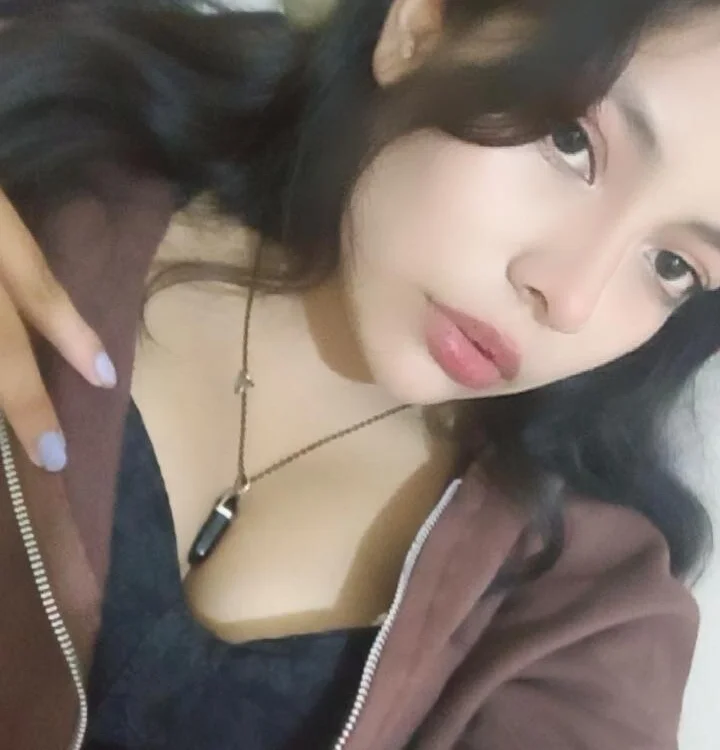 Briss56_ offline chatrum
