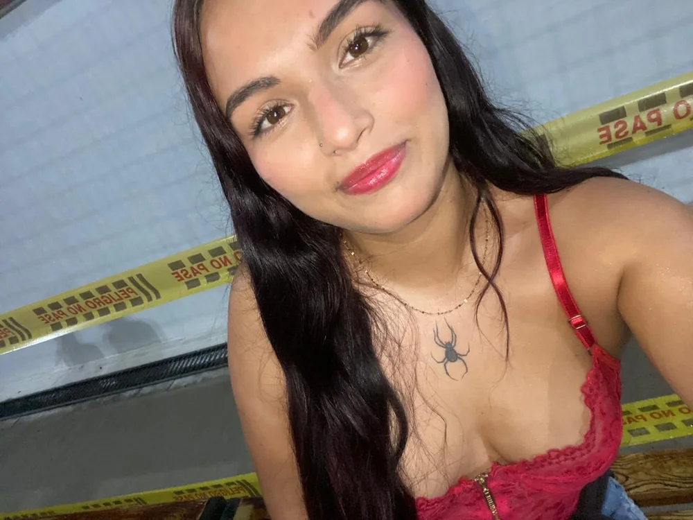 yuliromer Offline XXX-Chat