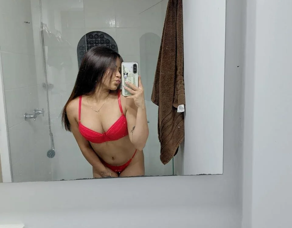 katy_charlot's most recent online preview