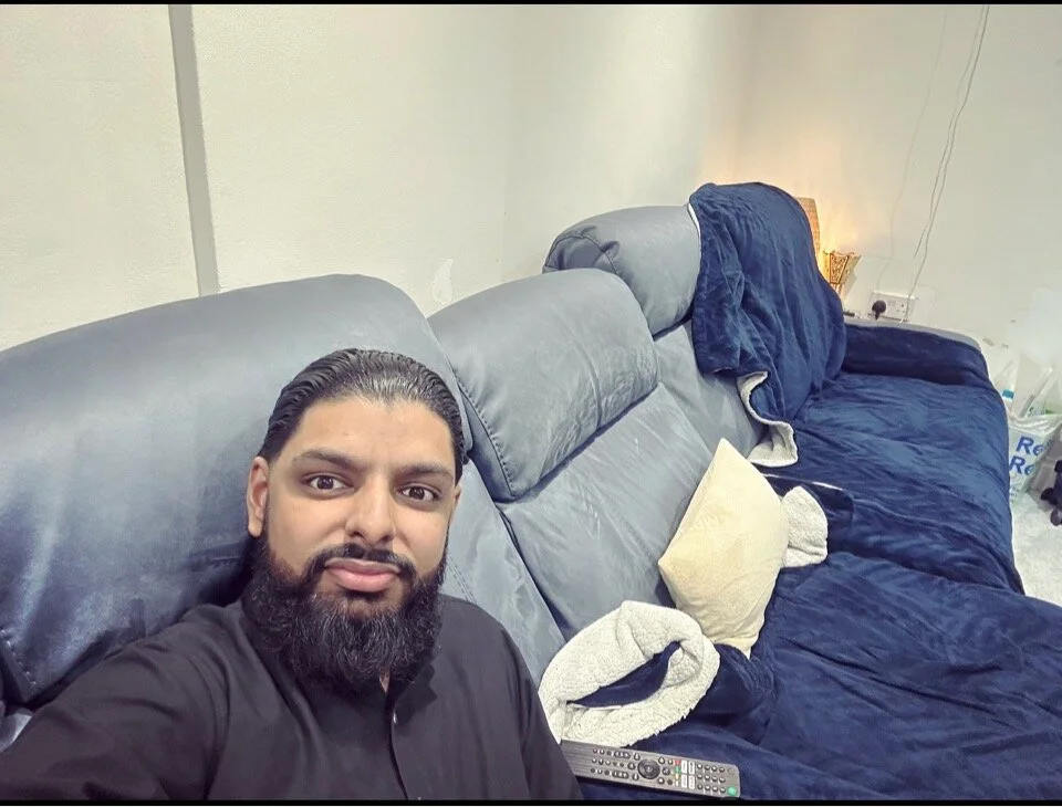 sumera1234's Offline Chat Room
