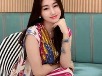 Pisa-squirt's webcam live show