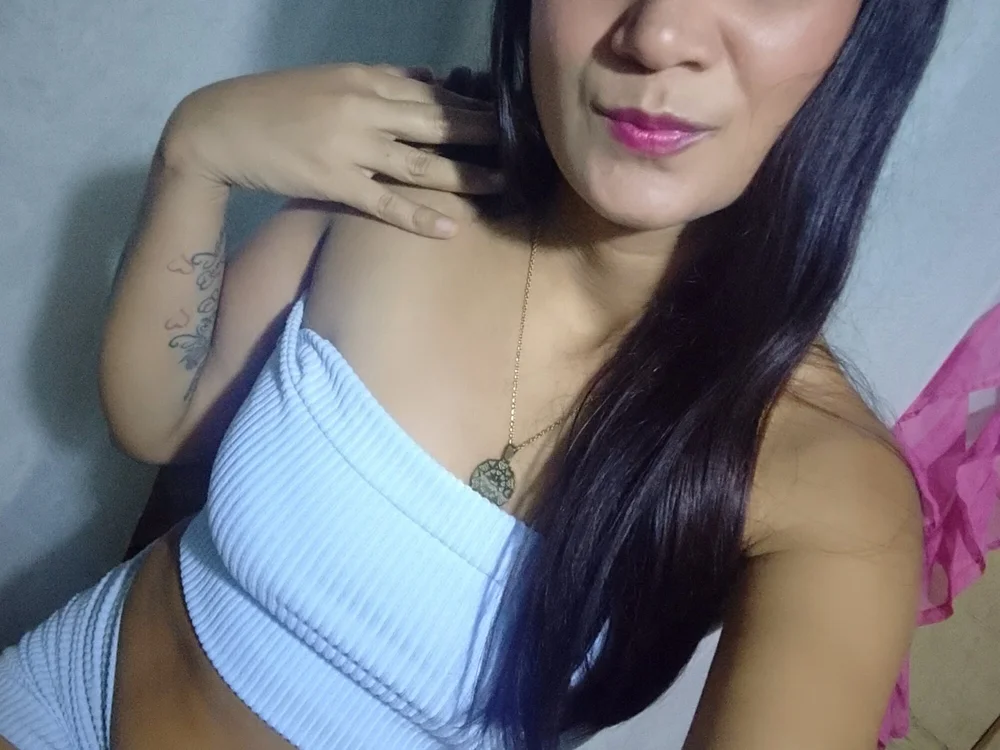 VanessaHot02