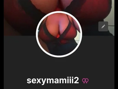 Sexymamiii2 Couple Squirtebony Live Cam Sex