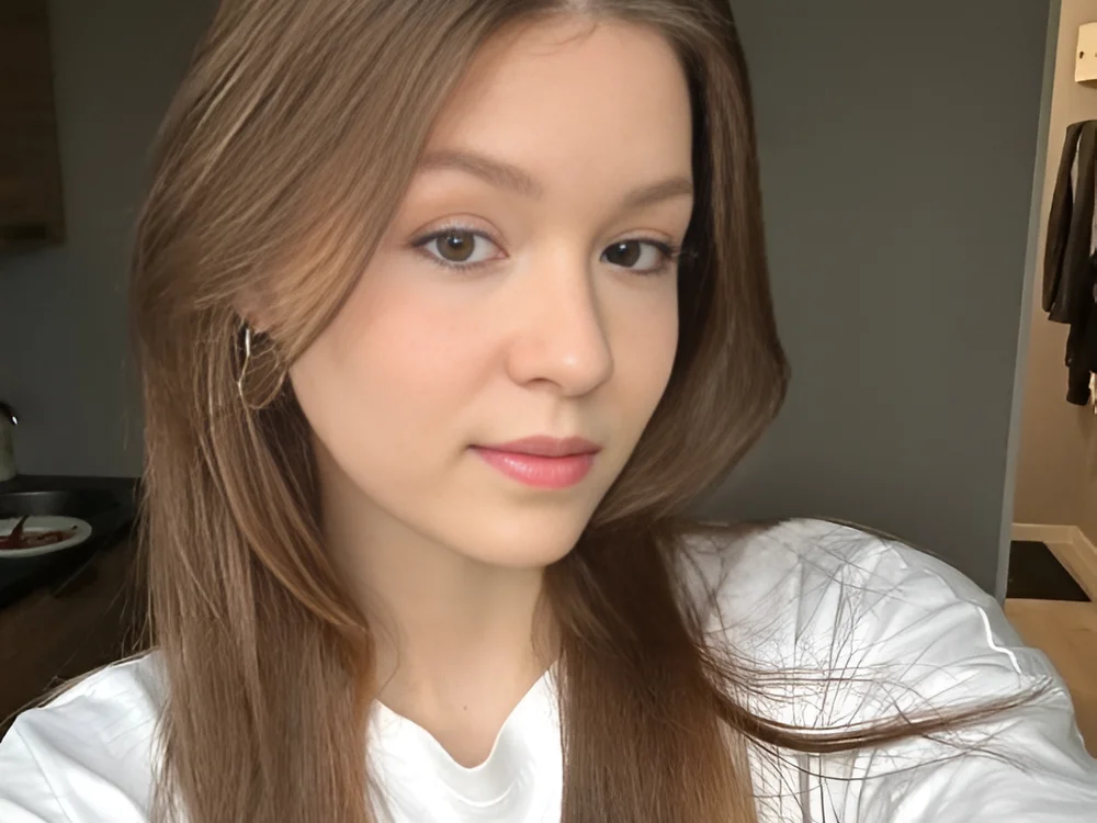 Bilik Sembang Luar Talian KatieForrester