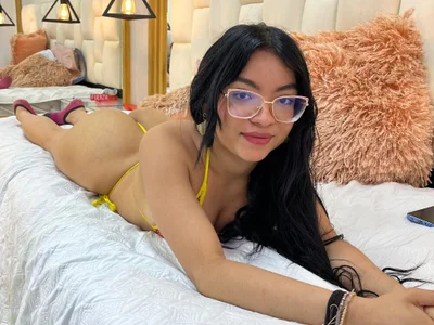 alana__ramos profile