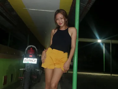 Playful_piper - Girl 