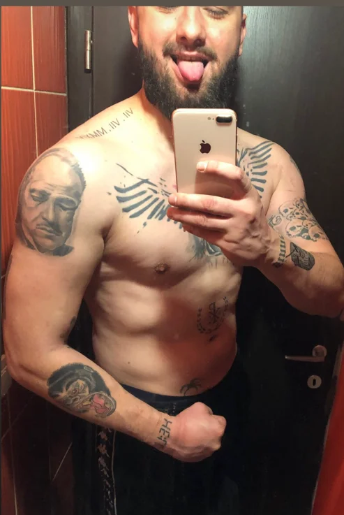 Dick_so_big Offline XXX-chat