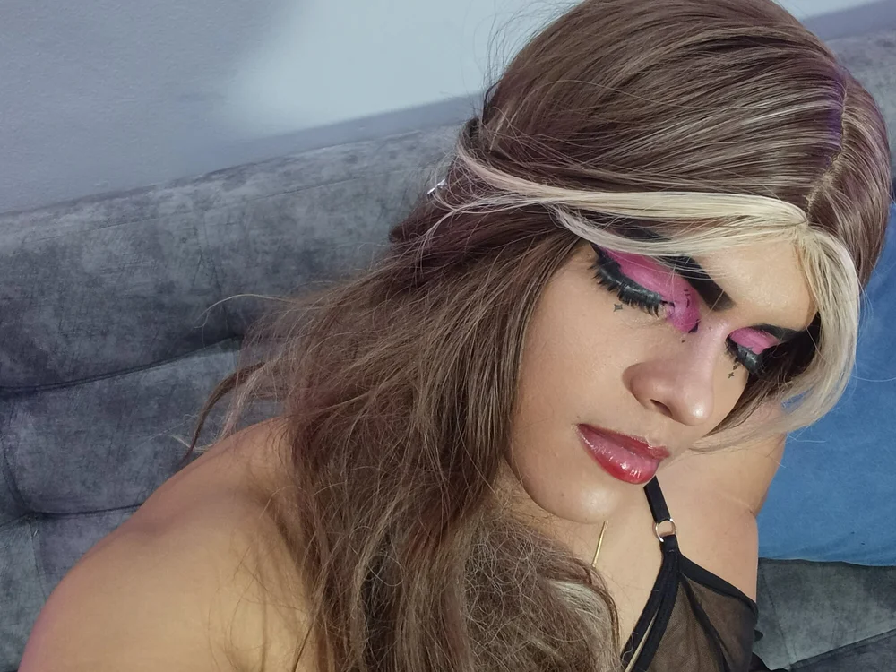 Chat +18 off-line de Hera_Luna