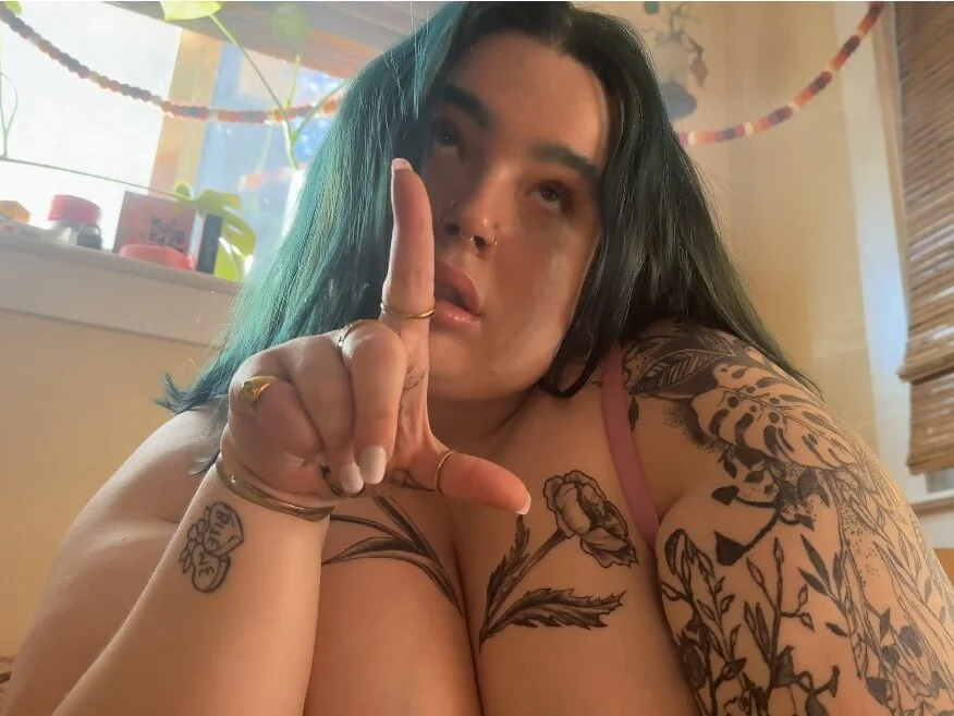 MissBika's Offline XXX Chat