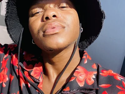 Cam boy OutpacedMeiosis