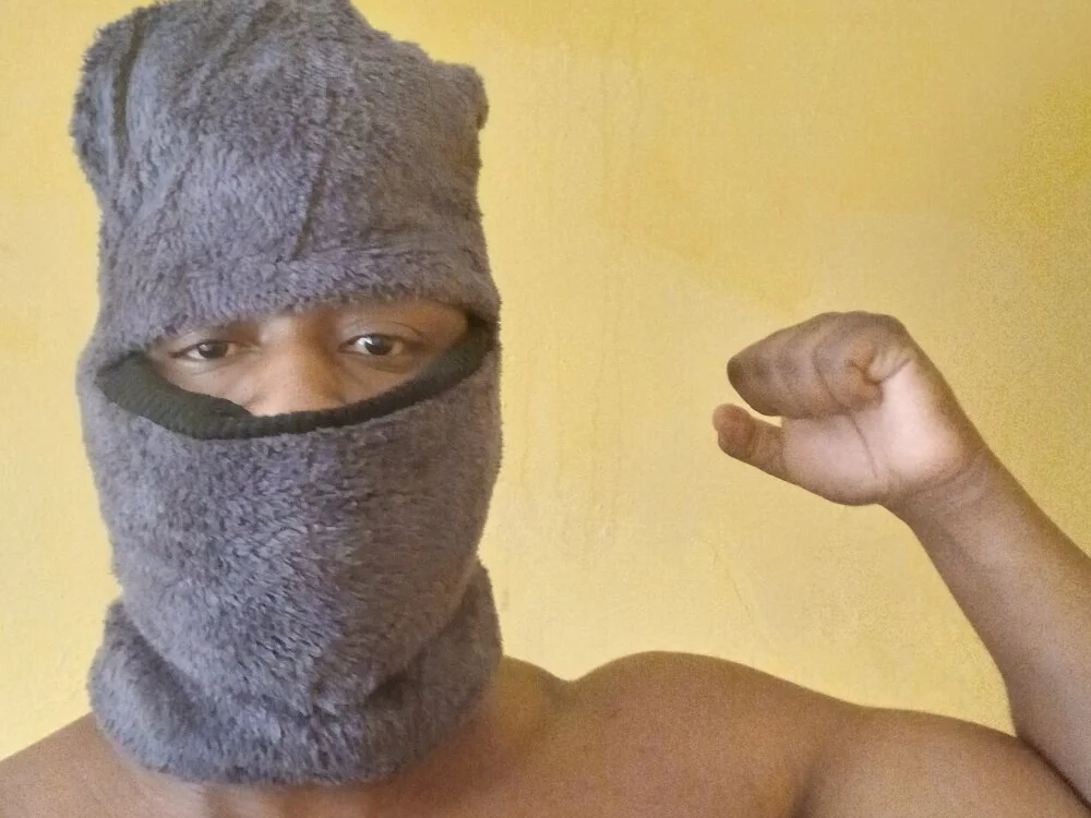 DevineCockZARn Offline XXX chat