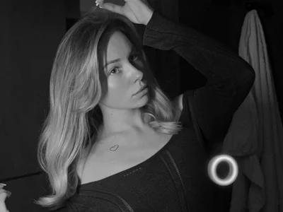 -Snowwwy- on StripChat