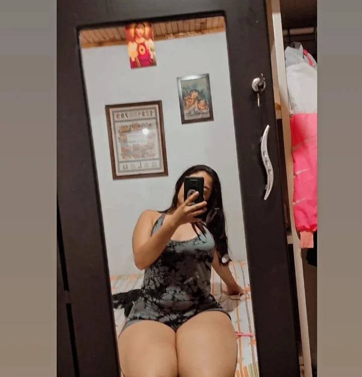 layla_lux_ offline chatrum