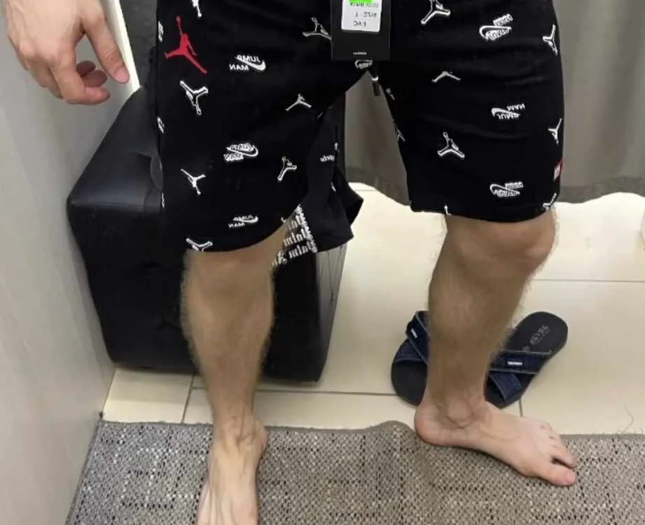 Bnjmn1996 Offline XXX Chat