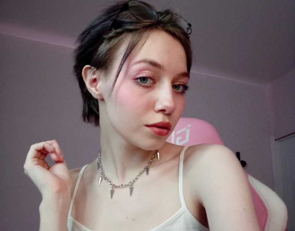 Skelerata offline XXX-chatje