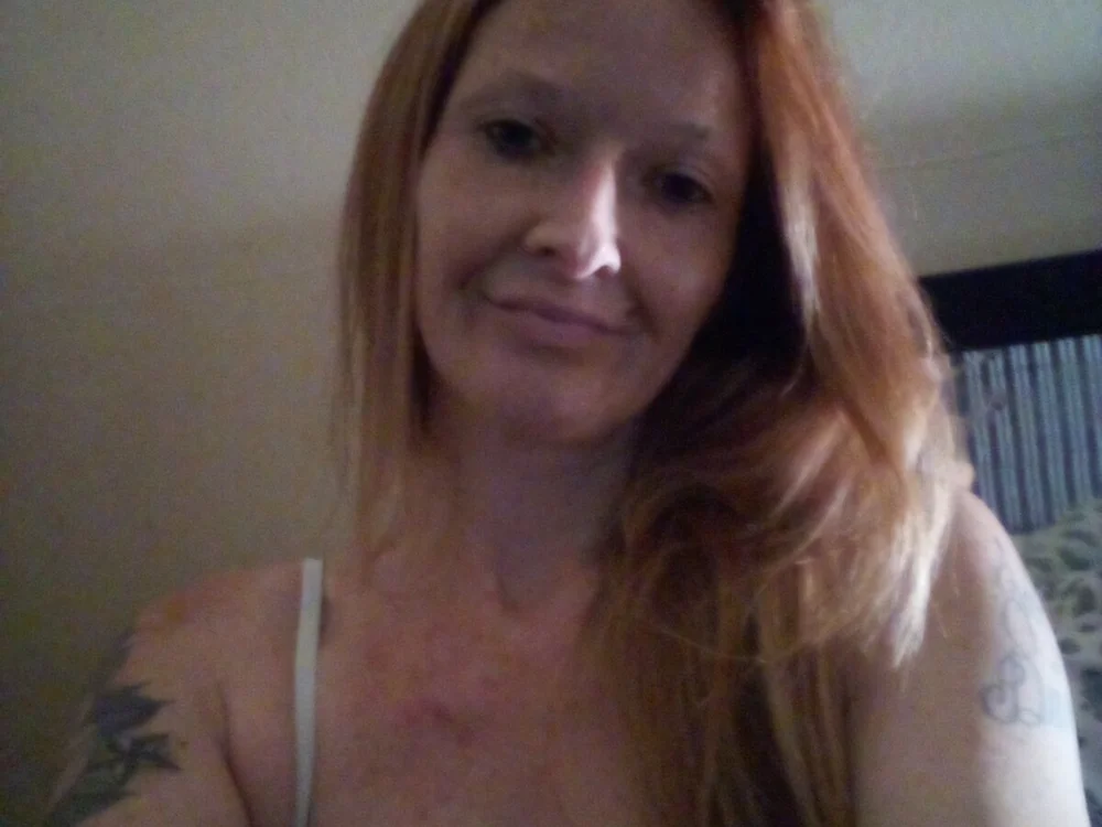 sxyredhead's Offline XXX Chat