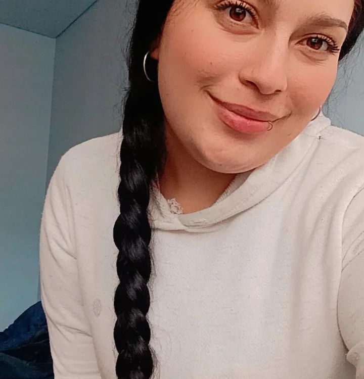 Offline chatovací místnost Sally_Rendon