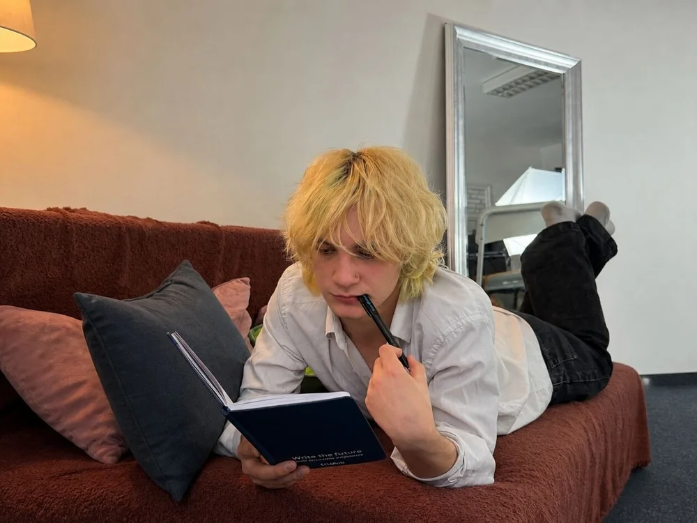 JameMilann offline XXX-chat