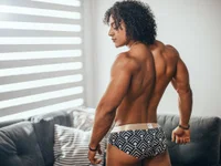 Модель MikeEstevess