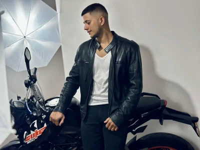 Marcos_garcias Chat XXX Ngoại tuyến