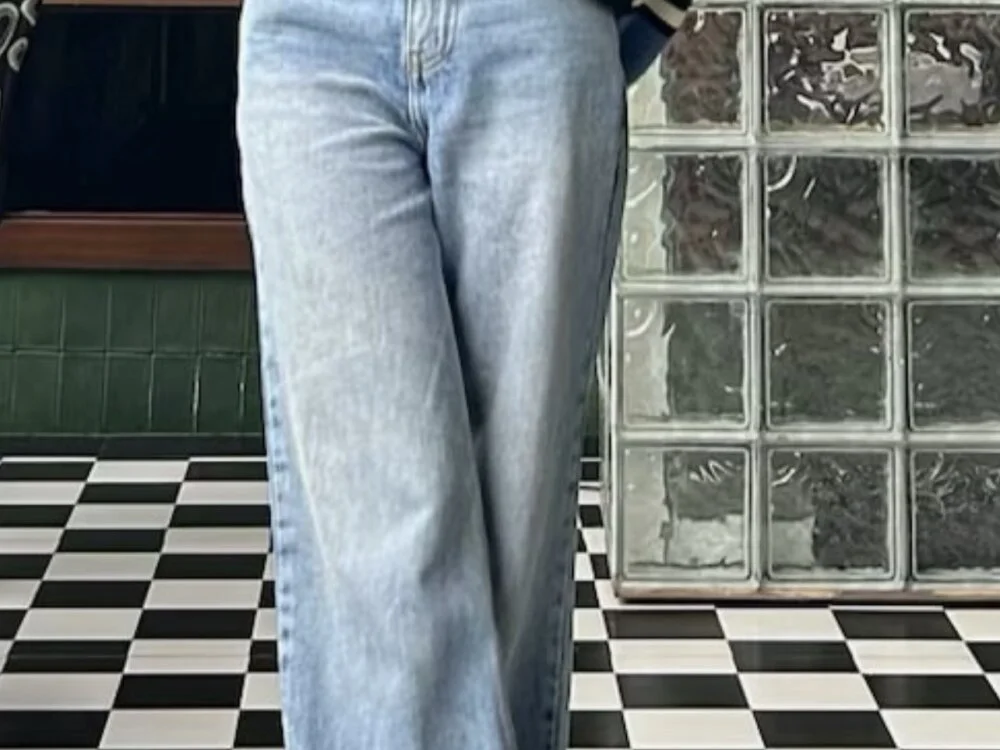 Offline XXX chat IshaRawat2903