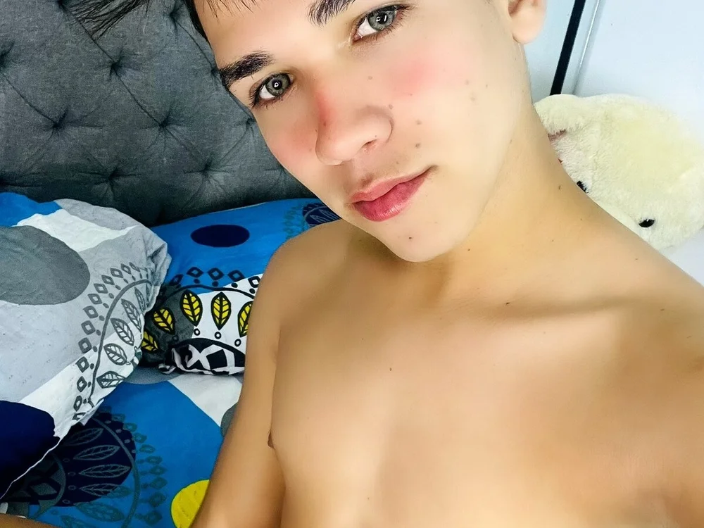 thelittle_matias's most recent online preview
