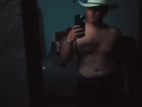 Leonard94760601
