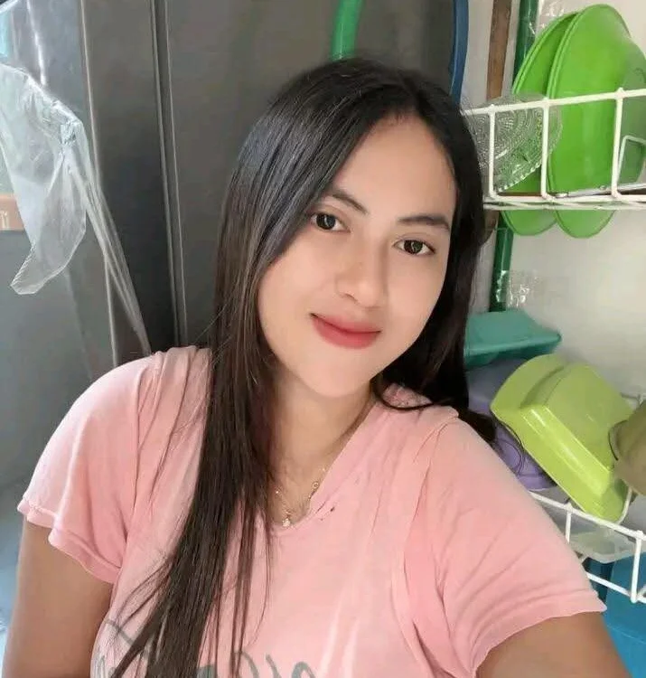 Romantis231_profli Offline XXX Chat