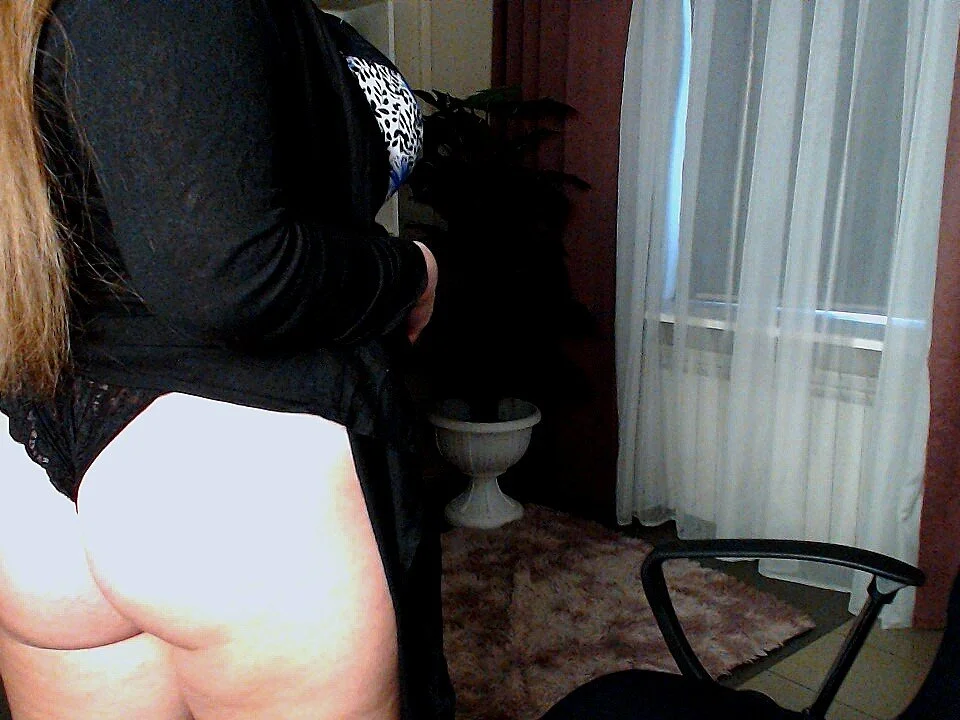 DefiantAngel_'s Offline XXX Chat