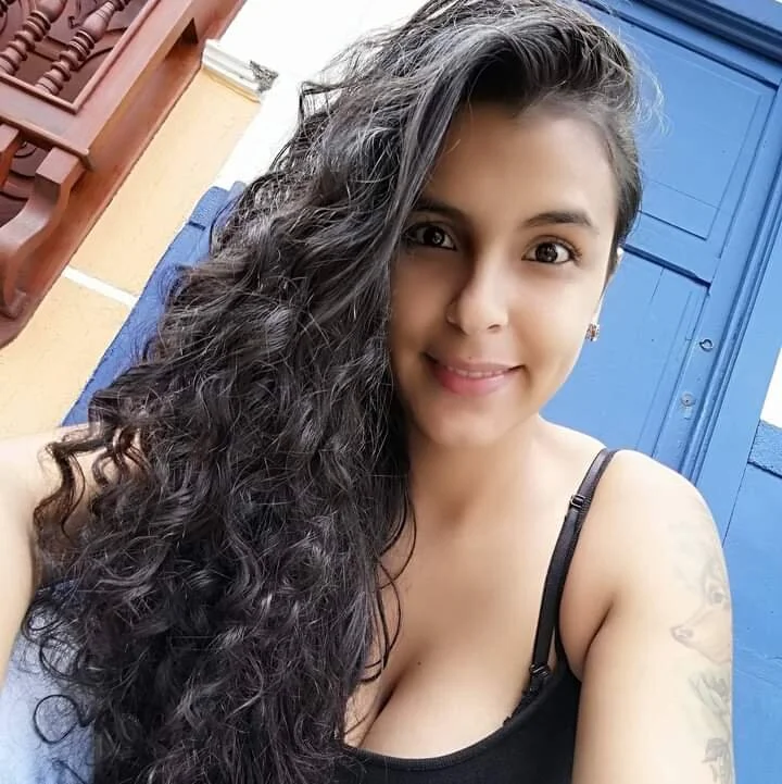 alisonruiz's Offline Chat Room